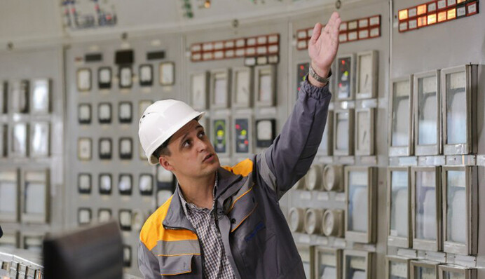 Як міністр пообіцяв тиснути на АРМУ та суд, аби 