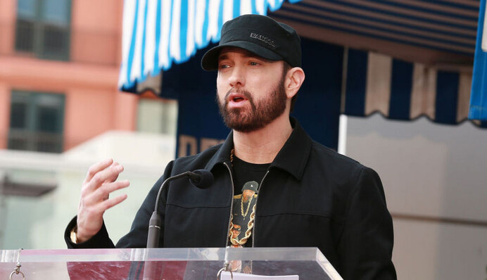 Чоловік пробрався в дім до Емінема і став погрожувати реперу смертю - в цій історії дивно все