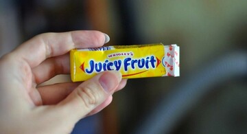 Ветерана Другої світової поховають у труні в стилі гумки Juicy Fruit - і це не примха старого, а ціла історія