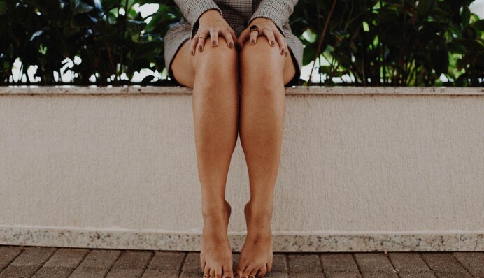 Вчені розповіли про несподівану користь жиру на ногах