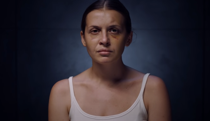 У новому кліпі alyona alyona знялася дівчина, побита в потязі Маріуполь - Київ