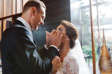 Анна Седокова вийшла заміж втретє - як виглядала пара на таємному весіллі