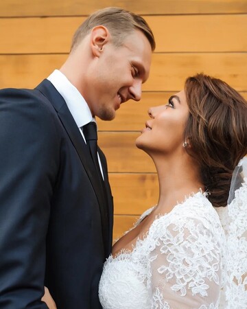 Анна Сєдокова відповіла хейтерам, які критикують її за третій шлюб