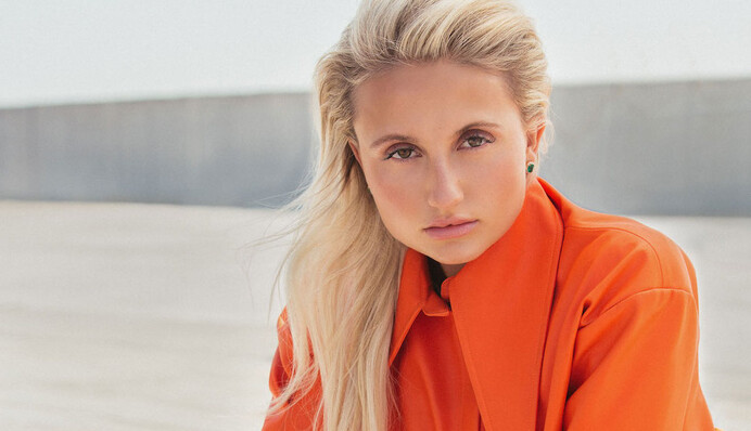 Украинка украсила обложку журнала Harper's Bazaar: кто она