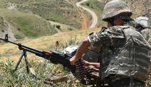 Росія - на розтяжці: чим закінчаться зіткнення в Карабасі