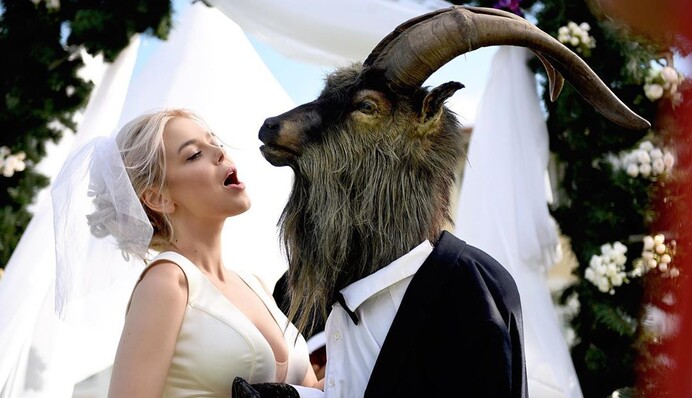 Аліна Гросу розповіла, як чоловік покинув її заради старшої жінки