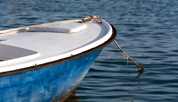 Зниклу 2 роки тому жінку знайшли живою в морі - історія її порятунку сповнена загадок