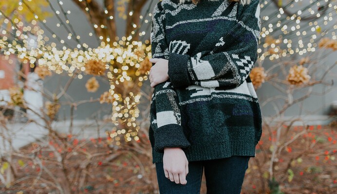 Как выбрать качественный свитер не на один сезон - чтобы не растянулся и не покрылся катышами