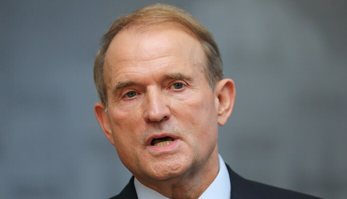 Вакцина от кума: Медведчук предлагает сделать из украинцев подопытных кроликов Кремля