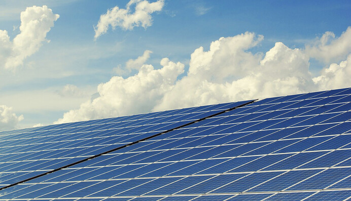 Остаться без инвестиций и репутации: почему Киеву не стоит лезть в 