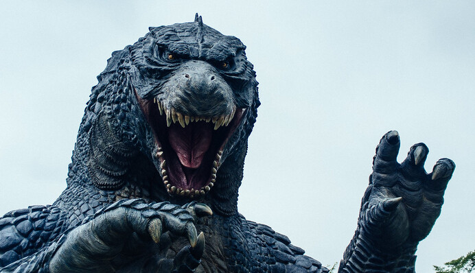 Японський парк розваг побудував Годзіллу в натуральну величину: фото і відео