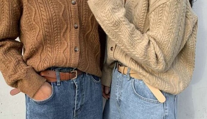 Брюки з високою посадкою в офіс та на прогулянку: 8 стильних луків на осінь