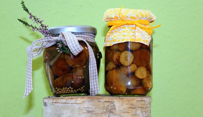 Как замариновать грибы на зиму: рецепт отменного маринада для всех видов закуски