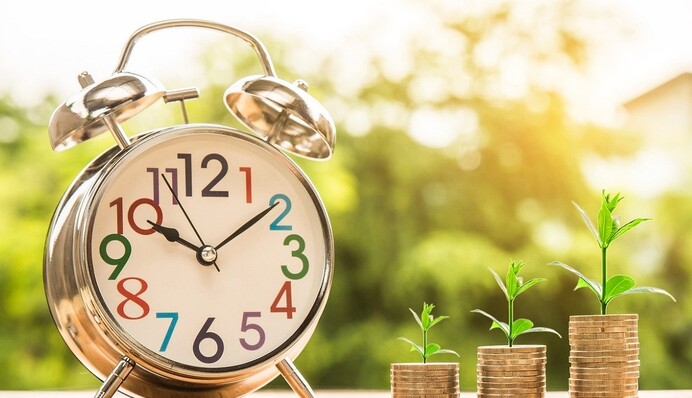 Денег нет, но вы копите: что будет с пенсиями украинцев через 15 лет