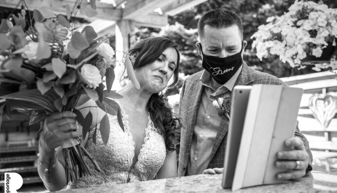 На конкурсе свадебных фото назвали лучшие снимки периода пандемии