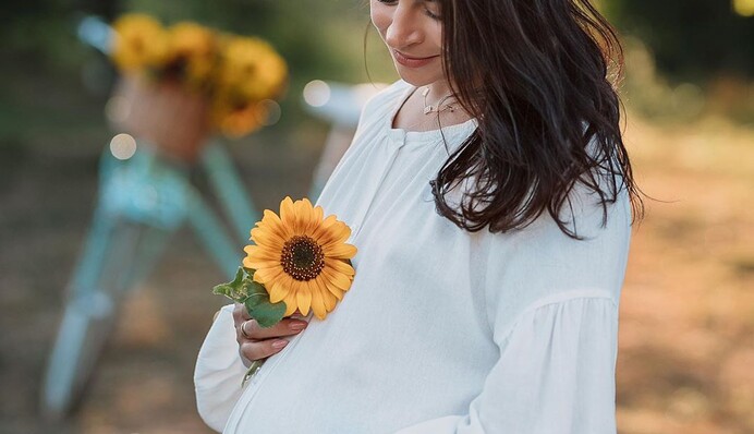 Ілона Гвоздьова показала, як рідні зустрічали її з пологового будинку: на відео є і маленький Домінік