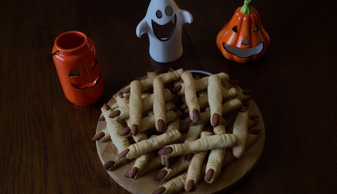 Чим пригостити друзів на Хелловін: 5 простих і смачних закусок для вечірки