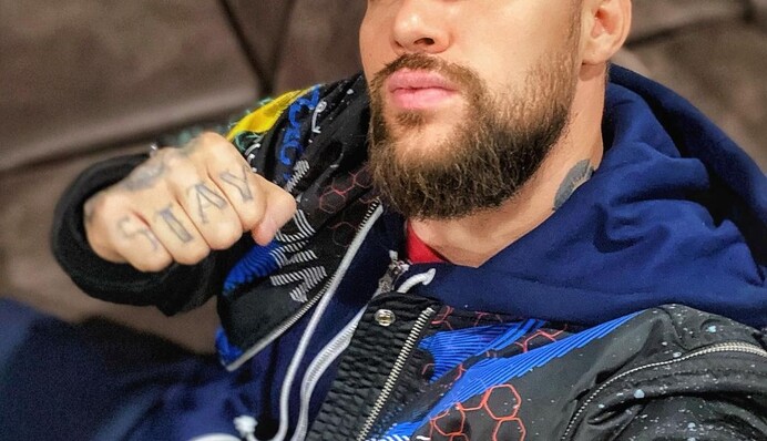 Колишня дружина звинуватила Олега Кензова в домашньому насильстві - співак поспішив з відповіддю, але вийшло так собі