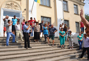 Громади мають контролювати новообрану місцеву владу