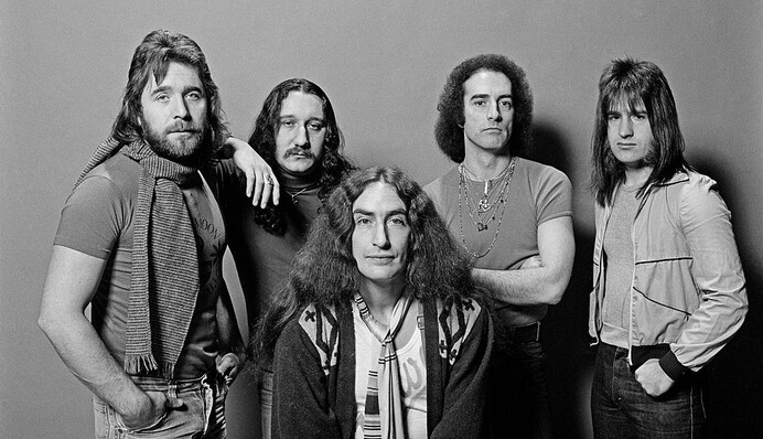 Умер мультиинструменталист Кен Хенсли - участник Uriah Heep и автор хита Lady In Black