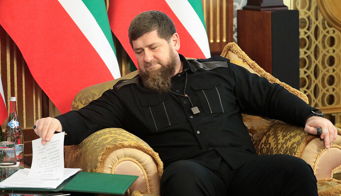 Отречение от Кремля: что стоит за выпадом Кадырова в адрес Макрона