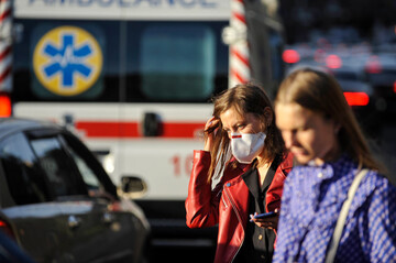 Карантин вихідного дня: як влада бореться з бізнесом, а не епідемією