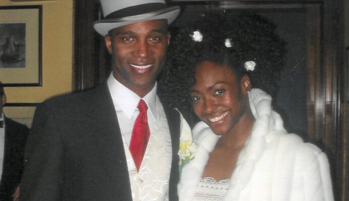 Дівчина погодилася вийти заміж, і лише потім дізналася, що її наречений - справжній принц