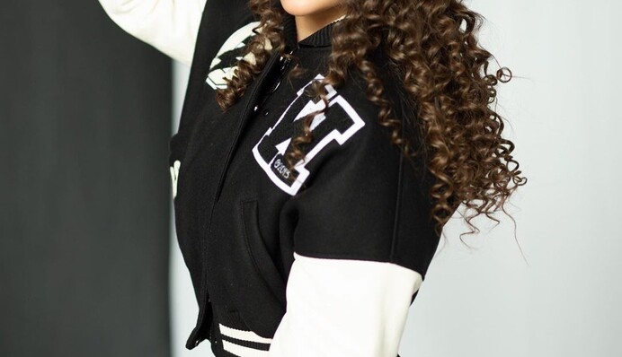 Переможниця 