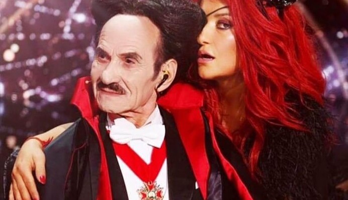 В пятницу 13-го Могилевская выпустила мистический клип с Чапкисом в роли Дракулы: видео