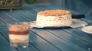 Готуємо вдома універсальний торт Наполеон: рецепт, який сподобається любителям просочених та сухих десертів