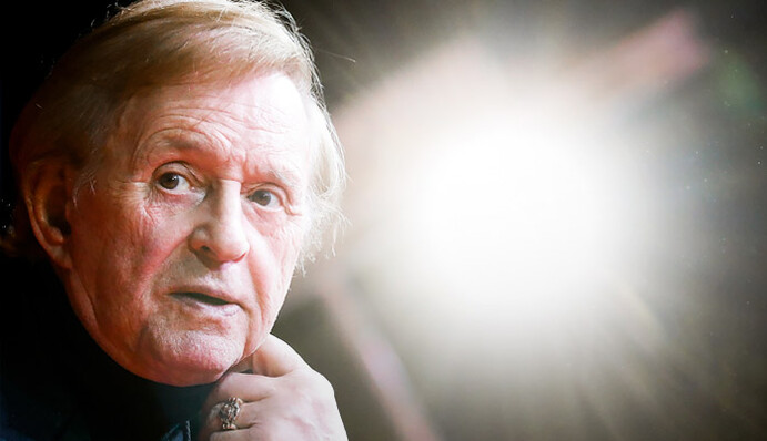 Умер режиссер Роман Виктюк - недавно народного артиста Украины госпитализировали с Covid-19