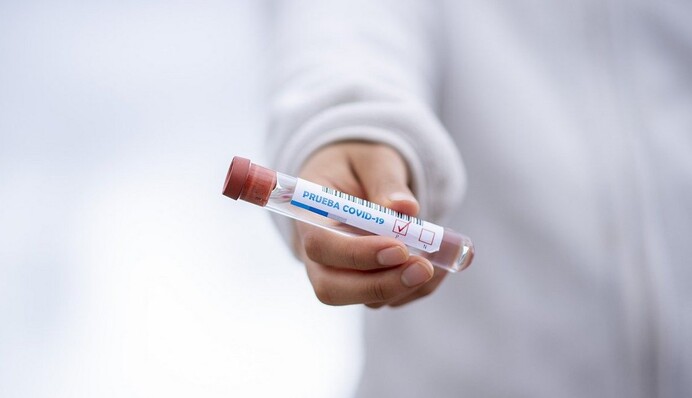 В Італії пара пенсіонерів померла в один день - ця історія могла бути романтичною, якби не ковід