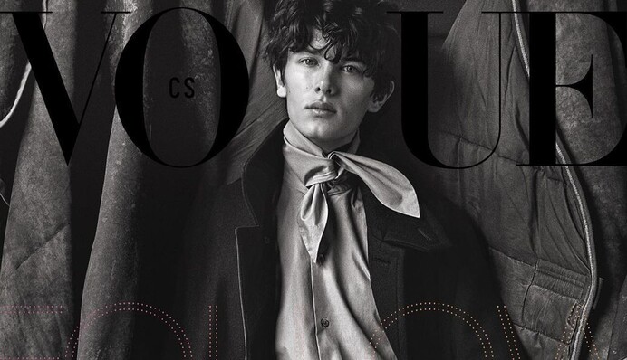 Чешский Vogue впервые украсил мужчина - и не просто модель, а внук королевы Дании