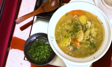 Як японці готують борщ: цікавий рецепт від шеф-кухаря з Японії (відео)