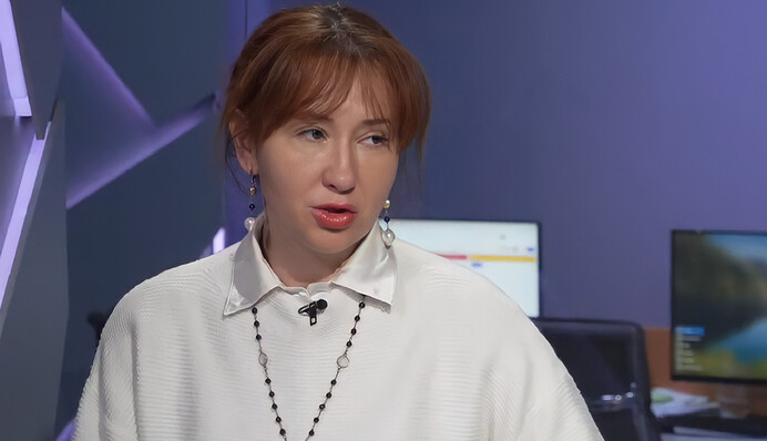 Треба припинити ремонтувати дороги, гроші потрібні для медицини - Наталя Лісневська