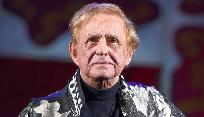 Во Львове Романа Виктюка провели в последний путь аплодисментами: видео