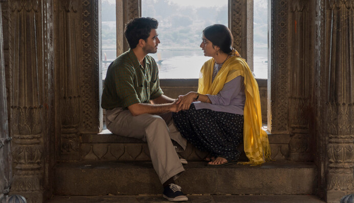 Netflix звинуватили в образі релігійних почуттів через невинну мелодраму з поцілунком