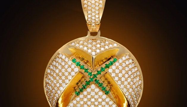 К выходу новой Хbox Microsoft выпустила тематическую ювелирную коллекцию с колье за $10 тысяч