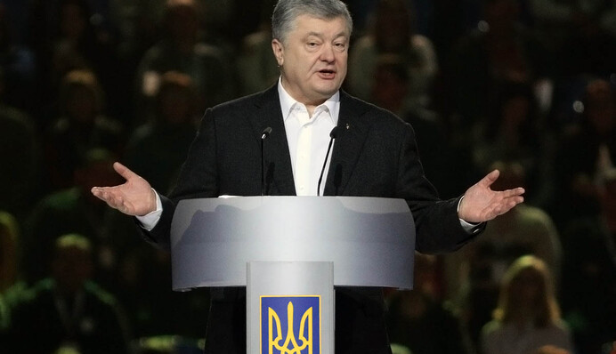 Главное, чтоб деньги были: почему из партии Порошенко депутаты побежали к Медведчуку