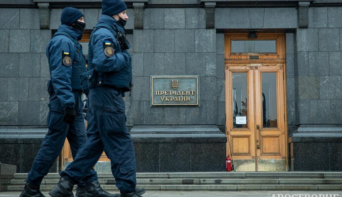 Хуже преступления: к чему приведет ошибка Банковой с весенним карантином