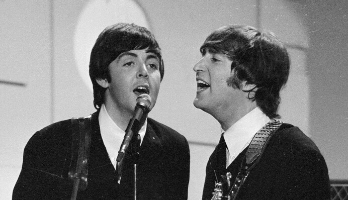 Пол Маккартни почтил память Джона Леннона: Всегда буду горд и счастлив, что знал этого ливерпульца