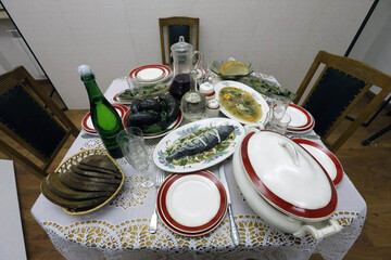 Новорічний стіл-2021: скільки коштуватиме святкування для українців