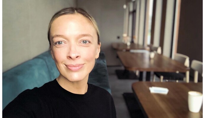 Беременная ведущая Василиса Фролова заразилась коронавирусом