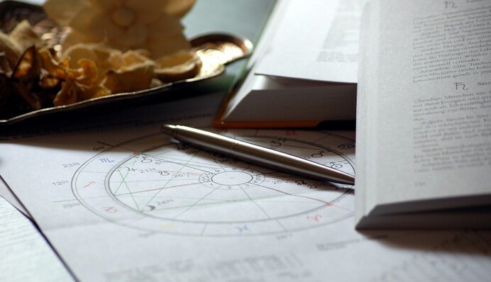 3 знаки зодіаку, які зможуть добре заробити в Новому році Бика