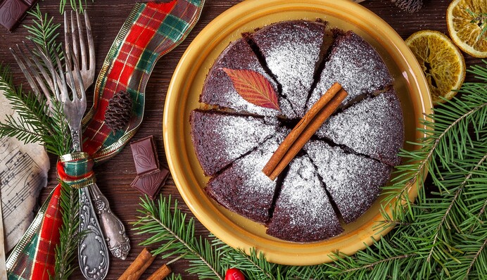 Печемо до свят ароматний Різдвяний пиріг: рецепт і поради