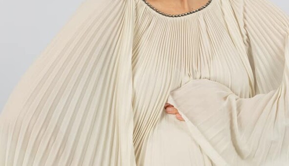 Больная? Не ходите к нам! Беременная Василиса Фролова рассказала, как ей отказали в помощи в роддоме из-за коронавируса