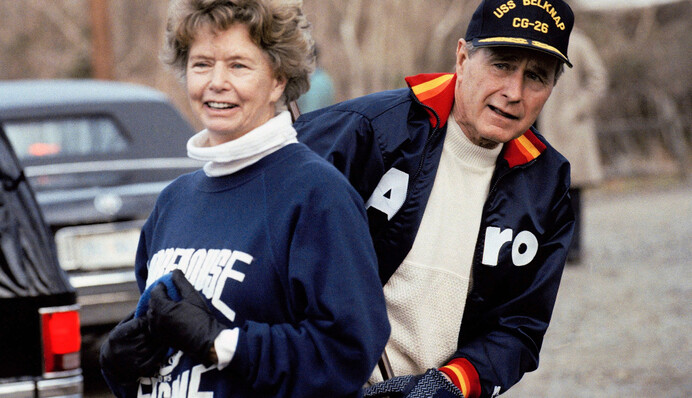 Сестра екс-президента США Буша померла від ускладнень коронавірусу