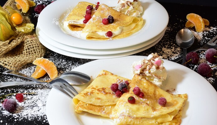 Печемо солодкі млинці на сніданок: 3 прості та смачні рецепти на кожний день