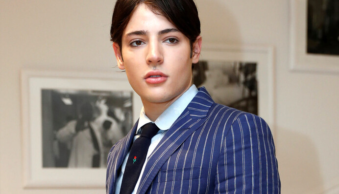 Сын супермодели Стефани Сеймур и миллиардера Питера Бранта умер от передозировки наркотиков