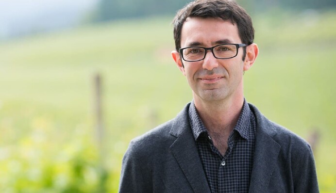 Вернуться к нормальной жизни уже не получится - философ Майкл Мардер